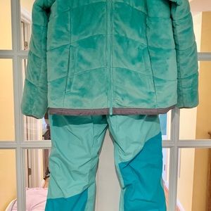 The North Face Girls Reversible Coat & Snow Pants